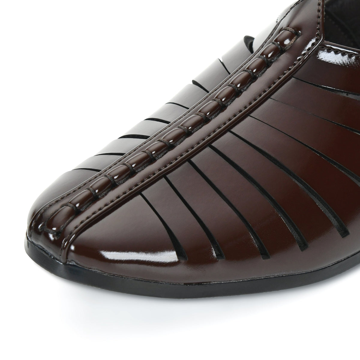 Laser-Cut Ethnic Jutti Mojari for Men