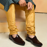 Patent Finish Ethnic Jutti Mojari Men