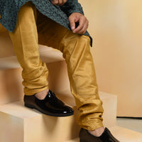 Patent Finish Ethnic Jutti Mojari Men