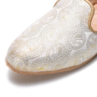 White Handcrafted Wedding Naagra Mojari