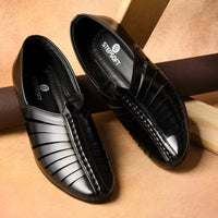 Laser-Cut Ethnic Jutti Mojari for Men