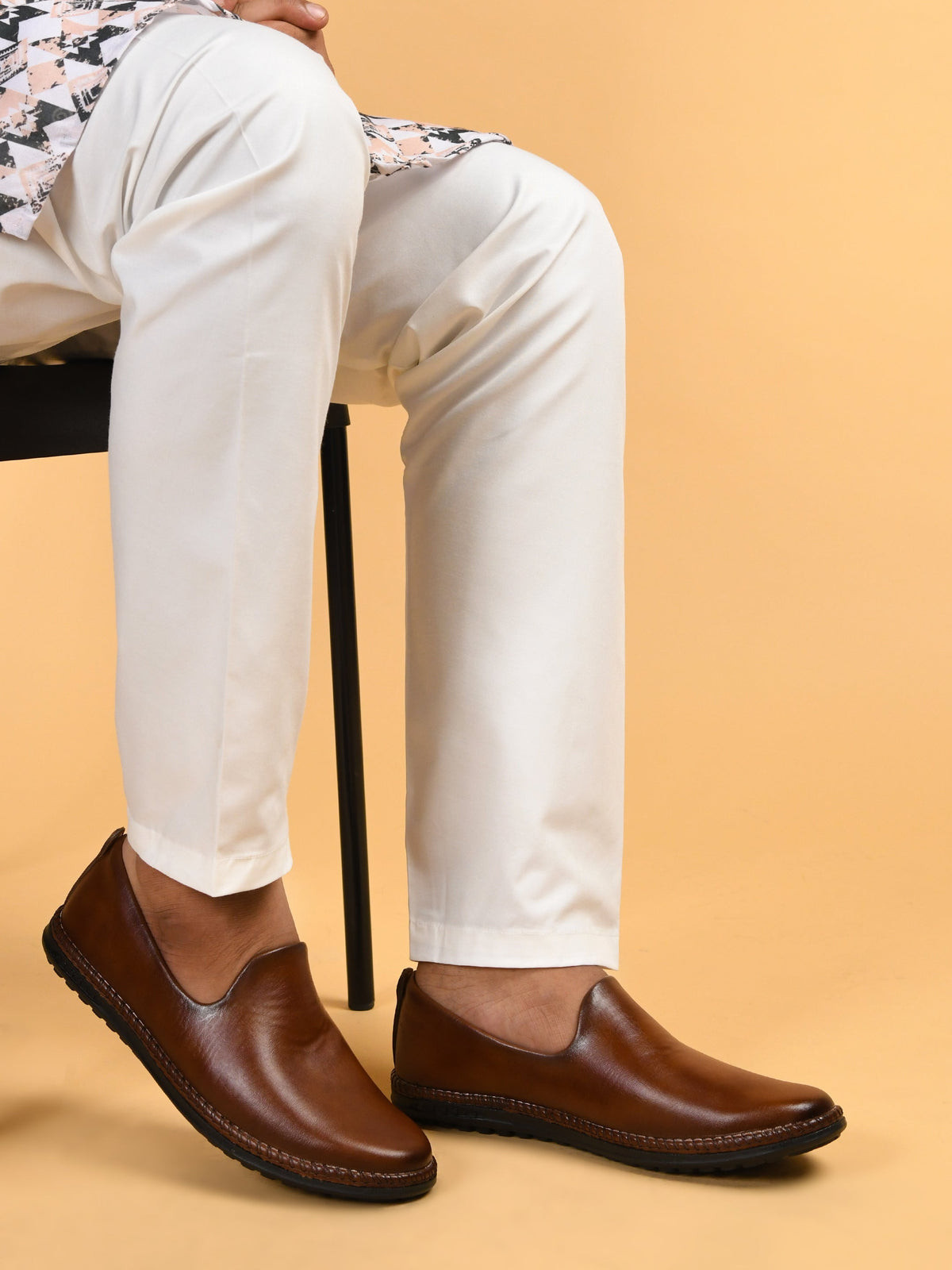 Faux Leather Slip-On Ethnic Jutti Men