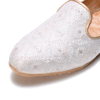 White Handcrafted Wedding Naagra Mojari