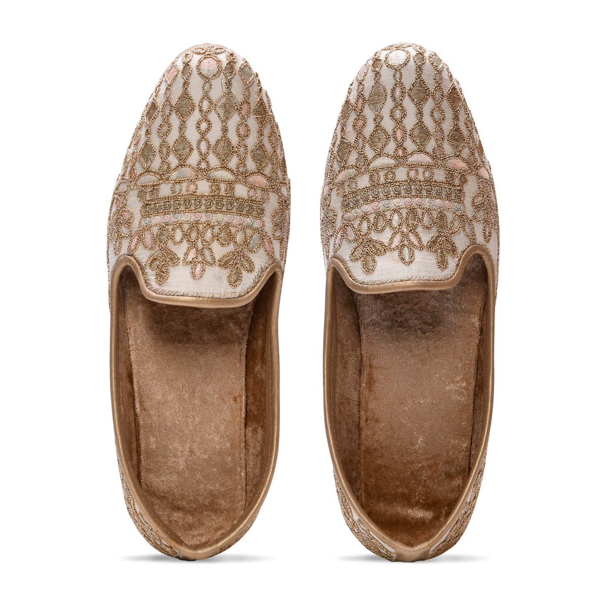 Premium Handcrafted Naagra Mojri Men