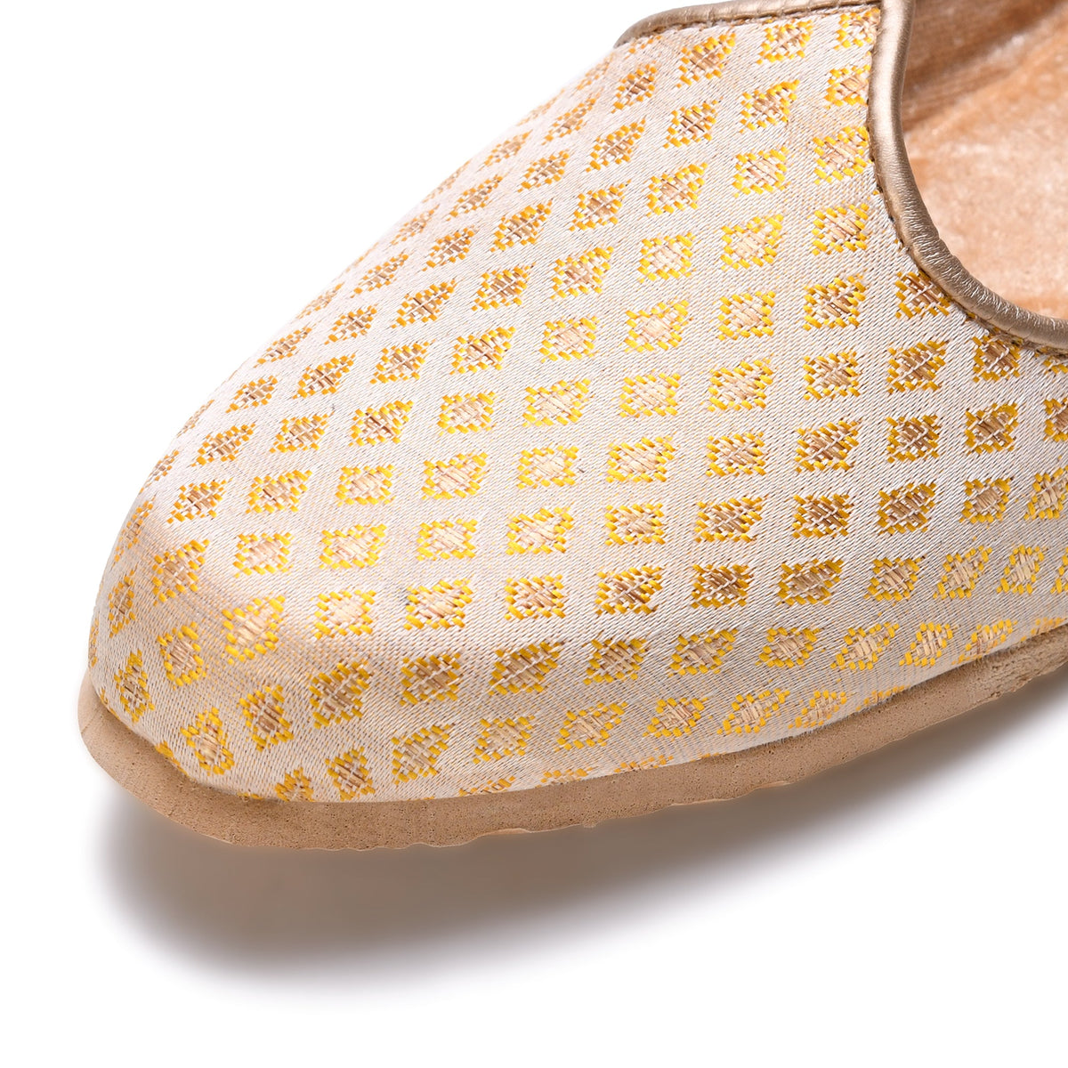 Gold Handcrafted Wedding Naagra Mojari