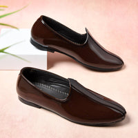 Patent Finish Ethnic Jutti Mojari Men