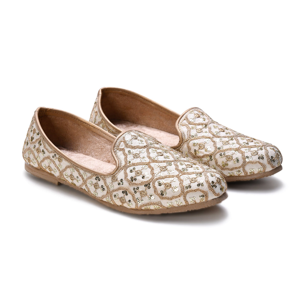 Ivory Sequin Embroidered Wedding Mojari