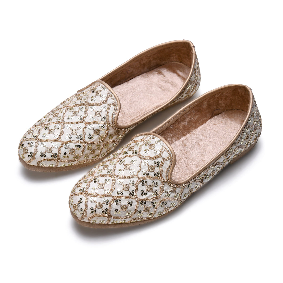 Ivory Sequin Embroidered Wedding Mojari