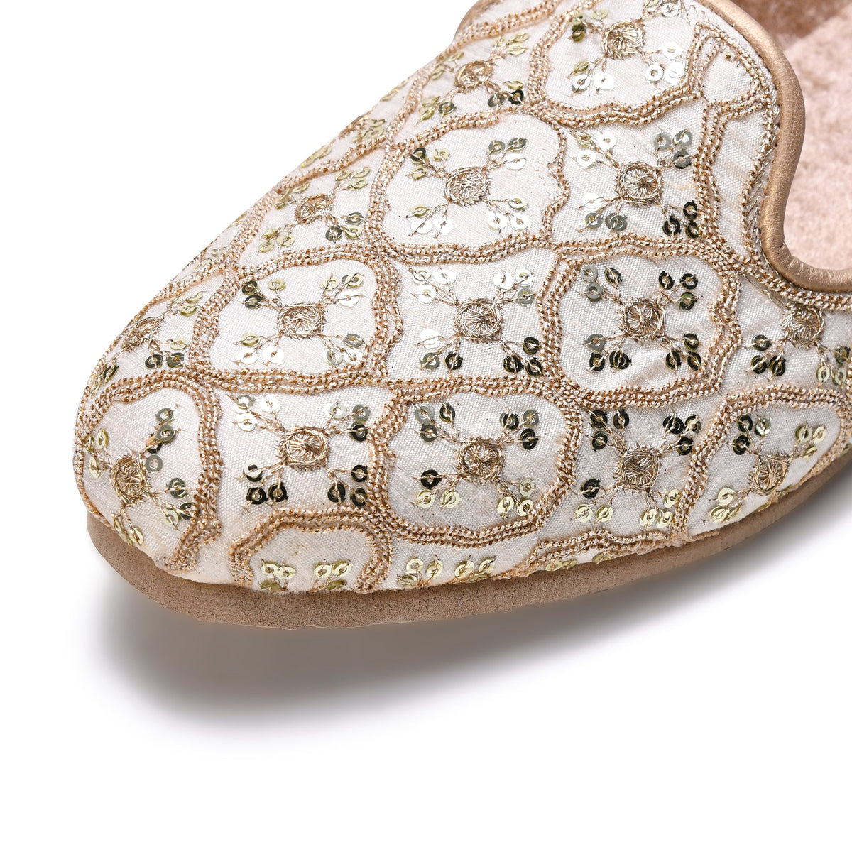 Ivory Sequin Embroidered Wedding Mojari