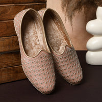 Peach Handcrafted Wedding Naagra Mojari