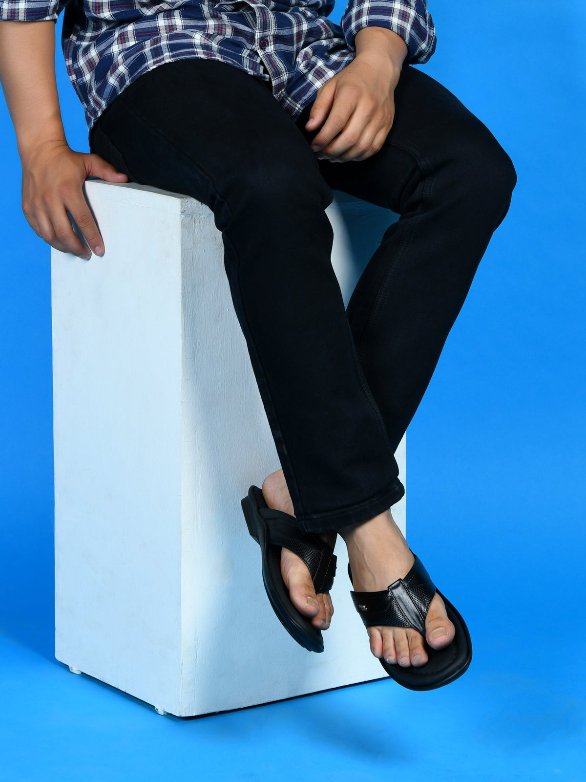 Leather V-Strap Cushioned Slippers for Men