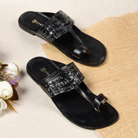 Embossed Pure Leather Kolhapuri Chappals