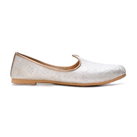 White Woven Fabric Wedding Naagra Mojari