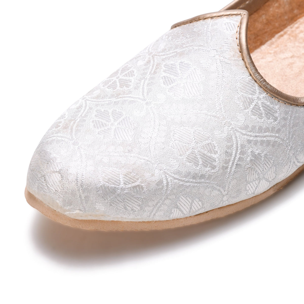 White Woven Fabric Wedding Naagra Mojari
