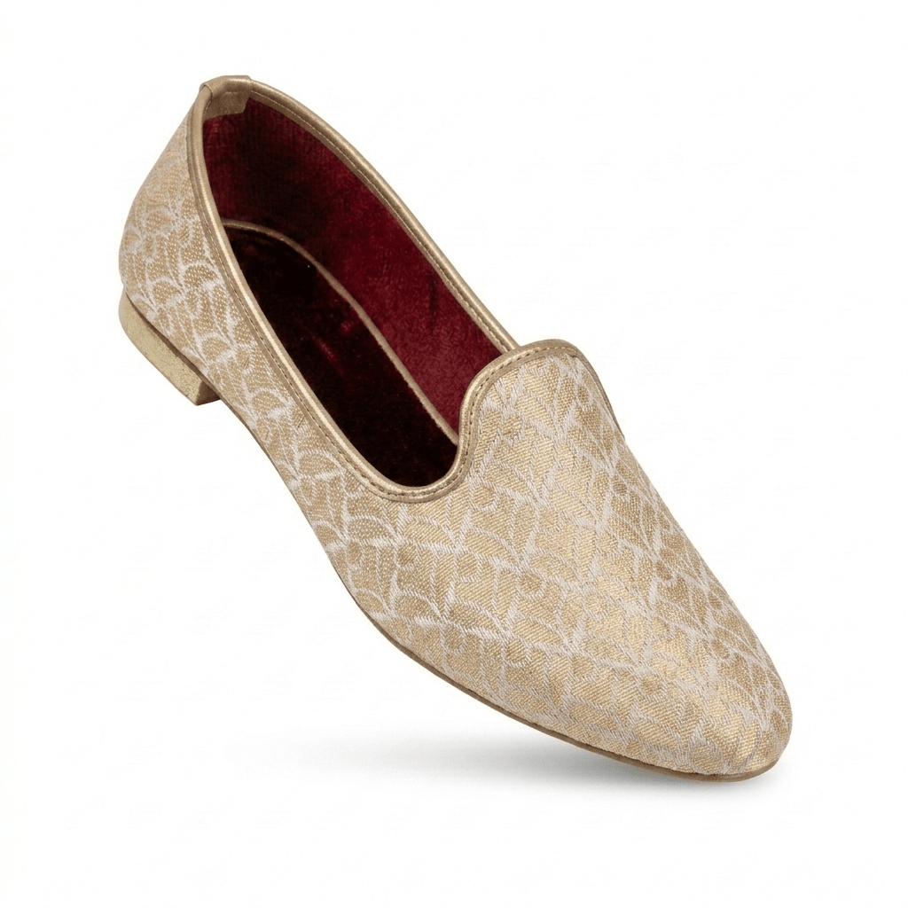 Gold Handcrafted Wedding Naagra Mojari
