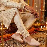 Peach Handcrafted Wedding Naagra Mojari