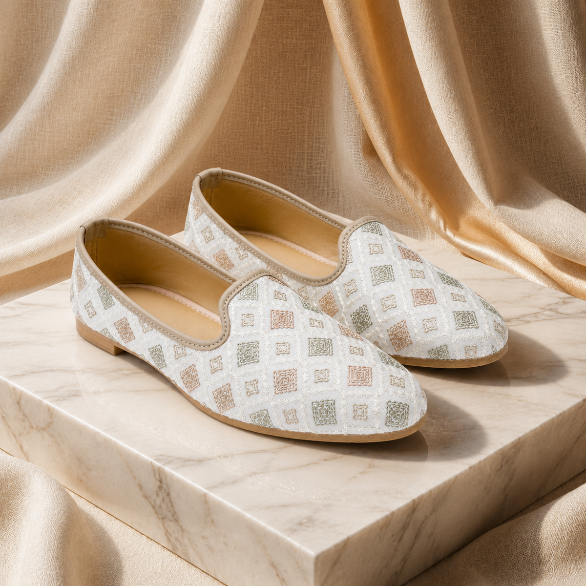 Embroidered Cushioned Comfort Nagra Juttis