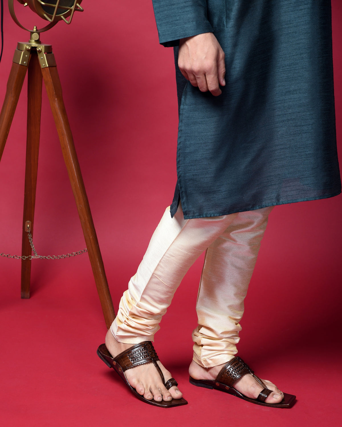Viraj Patina Royale Pure Leather Kolhapuri